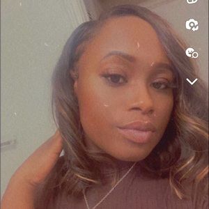 Meet your Posher, Laderrica